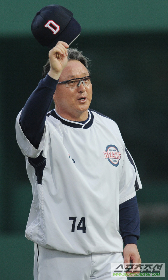 
	[����] ���� �� 1�� ì�� �λ��� ��湮 ����
