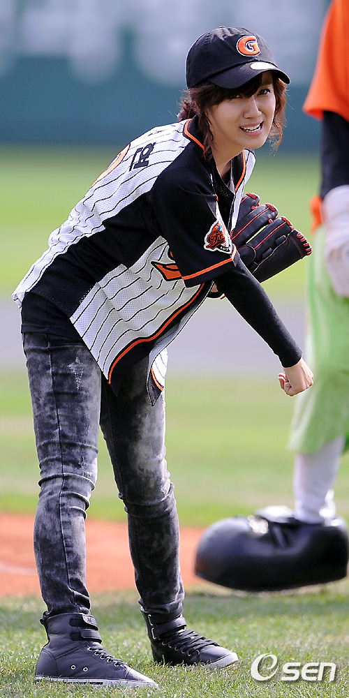 
	[����]�ּ���,'�ñ� �� ���� �� �־��µ�'
