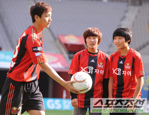 
	[����] �������~ FC���� �̽·Ŀ��� ���� ���ҿ��� ������
