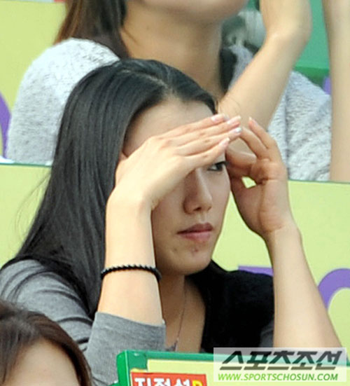 
	[����] �̴�ȣ �Ƴ� "�츮���� ���ؾ����ٵ�"
