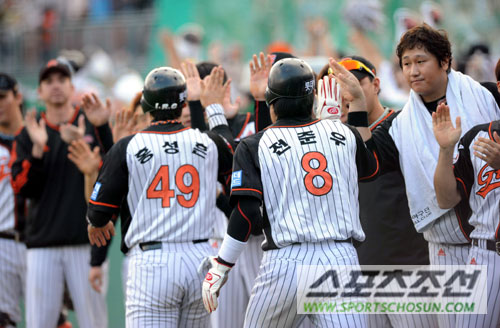 
	[����] ���� ���� �Ե� ���ƿ� '�������� �����̴�'
