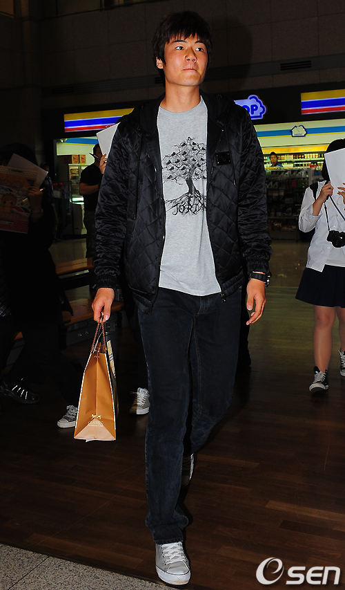 
	[����]�⼺��,'�ټ� ������ ǥ������'
