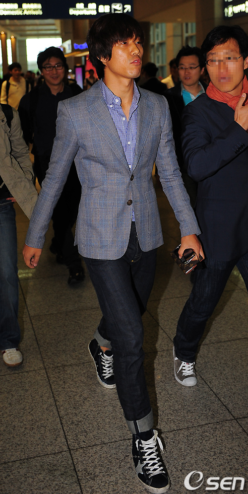 
	[����]���ֿ�,'�� ��Ÿ�� ���?'
