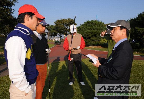 
	[����] �Ƹ����� Ŭ����, '������ ��������'
