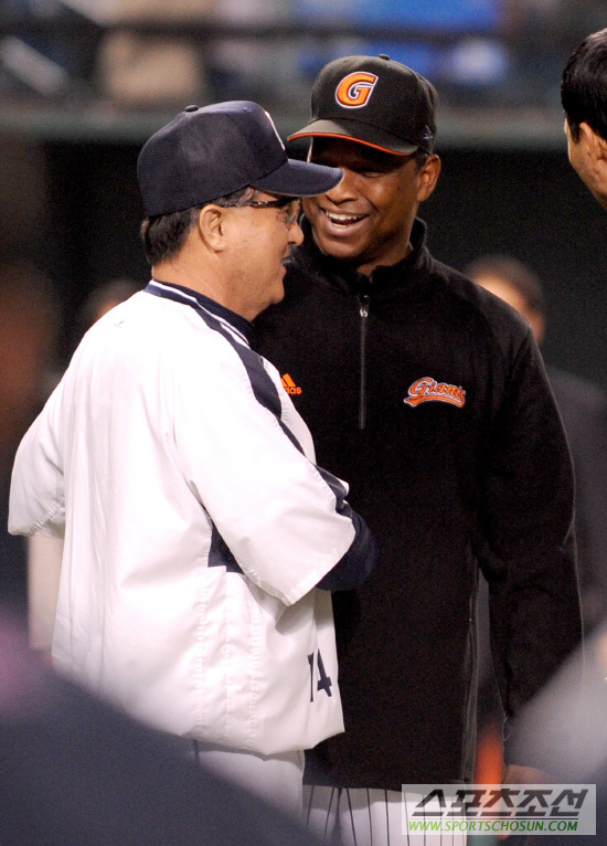 
	[����] �Ǽ��ϴ� ���̽���, ��湮 ����
