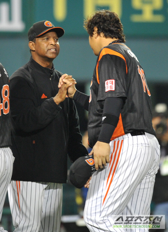 
	[����] �Ե� ���̽���, '��ȣ�� �ʴ� �����'
