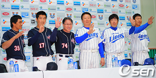 
	[����]'�÷��̿��� ���� ������?'
