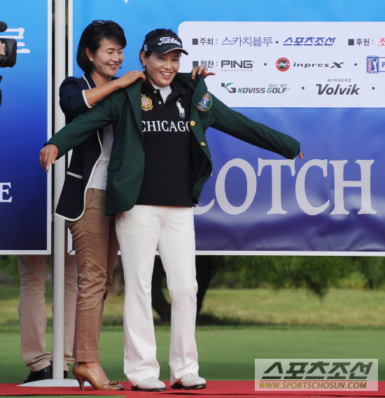 
	[����] '�׸� ������ ���� �� �³׿�.'
