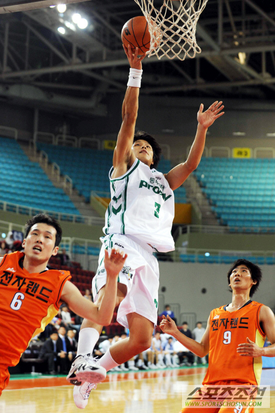 
	[����] ���ֵ��� �ڹ��� '�ƹ��� �� ����'
