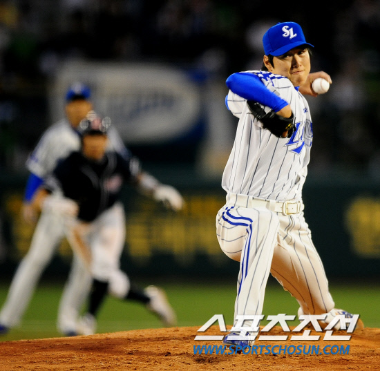 
	2010,10,07

PO1���� �Ｚ-�λ�

7�� ������ �Ｚ�� �λ��� PO1�������� �Ｚ�� �������� �������� �λ�Ÿ�ڵ��� ���� �����ϰ� �ִ�.

�뱸=����������basser@sportschosun.com


