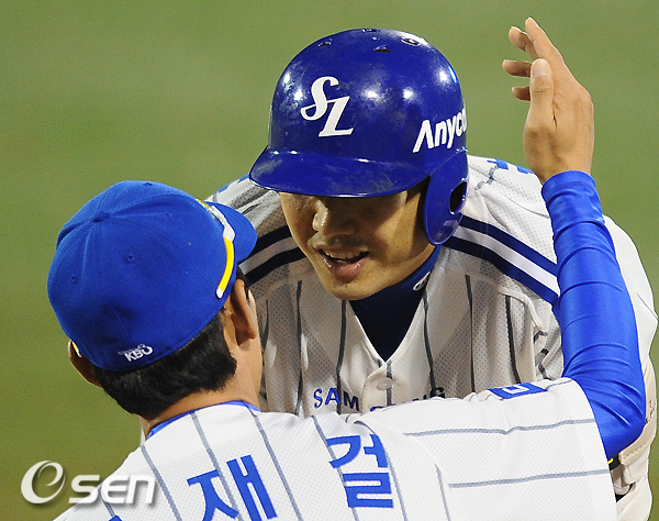 
	[����]������,'���⼭ �о� ������'
