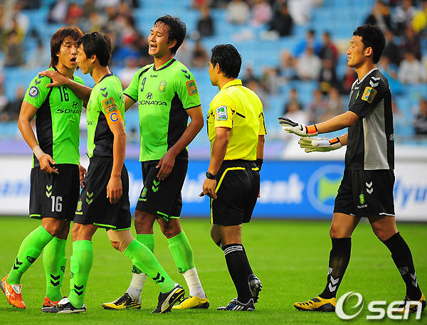 
	[����]'����ȯ, �����϶�'
