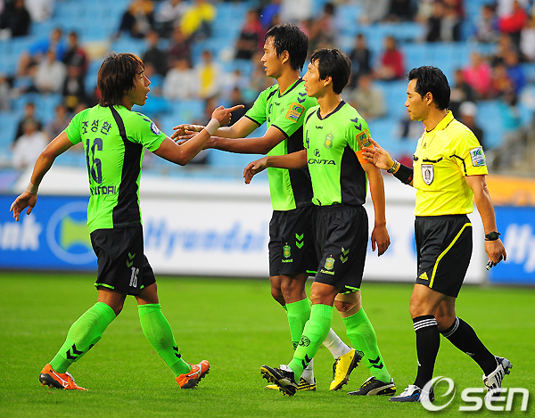 
	[����]����ȯ, '�̰� �ƴ��ݾ�'
