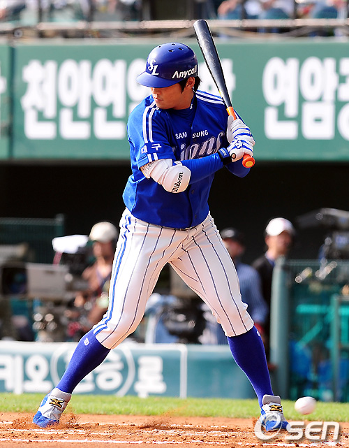 
	[����]�̿���,'�߳��� �¾Ҿ�!'
