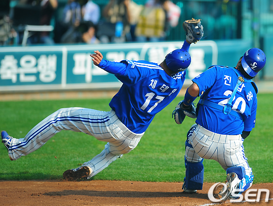 
	[����]ä����,'���� �ð�!'
