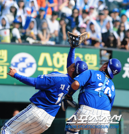 
	ä������ ���� �������� �տ��� Ÿ���� ���������� ����ִ�.




