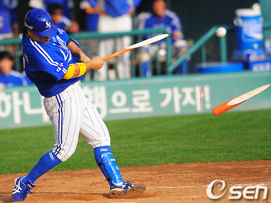 
	[����]�ڼ���,'����� �η�����'
