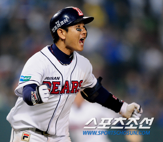 
	2010,10,10

PO3���� �λ�-�Ｚ

10�� ������ �λ�� �Ｚ�� PO3�������� �λ� �ս����� 11ȸ���� ���� �������� �����θ� �����.

�ս����� ���� 11ȸ�� ���� 2,3�翡�� ������ ����Ÿ�� ġ�� ȯȣ�ϰ� �ִ�.

���=������ ���� basser@sportschosun.com


