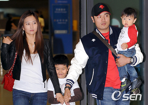 
	[����]�߽ż�, '�ƽþȰ��� ���� �Ա��ؿ�'
