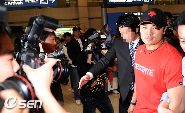 
	[����]'����Ʈ����' �߽ż��� ����ȯ��, '���翭�� �̳߰�'
