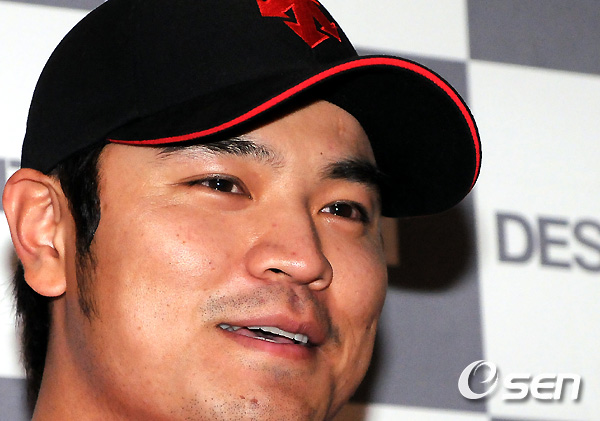 
	[����]�̼� ���� �߽ż�,'Ŭ�������� ���� �;�'
