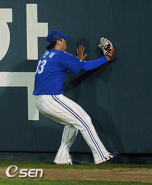 
	[����]������,'�ƾ� �������'
