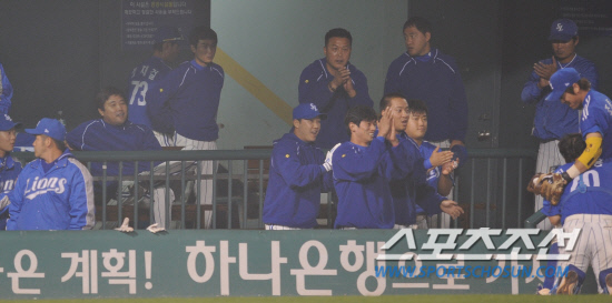 
	������ ���� ������� �������� ȣ���񿡴� �ѹ� �����ִ� ����.


