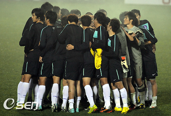 
	[����]������ ���� �Ʒ� ��ģ �౸��ǥ��
