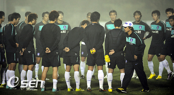 
	[����]'������ ��� �غ� ��!'
