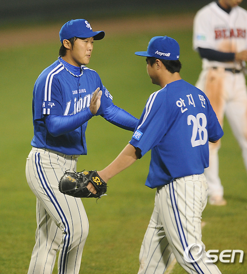 
	[����]�迵��,'�Ｚ�� �ѷ���'
