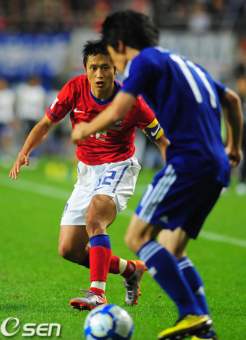 
	[����]�̿�ǥ, '���� �ٶ��'
