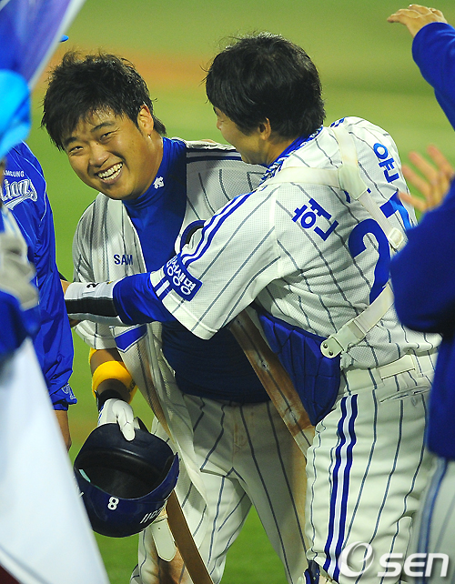 
	[����]�ڼ���, '������ ���ΰ��� �ٷ� ��!'
