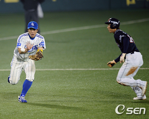 
	[����]������,'������ ó������'
