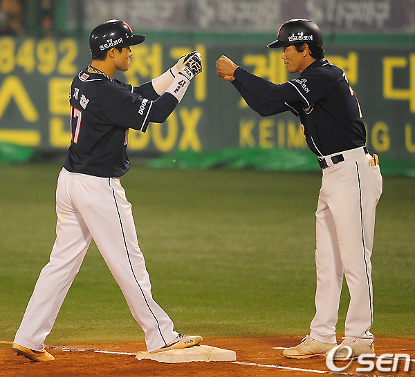 
	[����]����ö, '����! �������� �츮��!'
