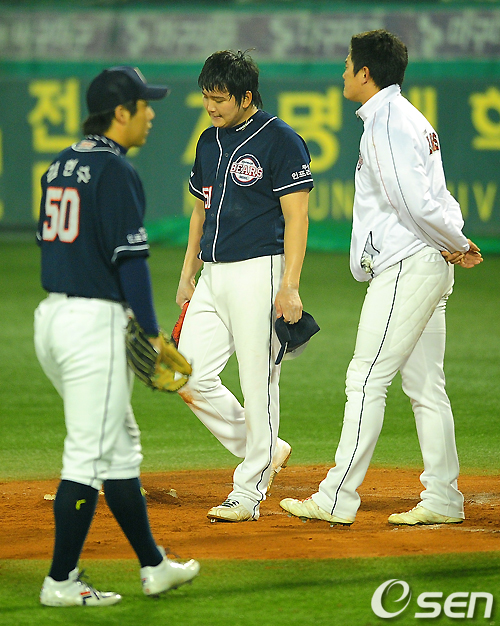 
	[����]'�Ʊ��' ������, '�����ڽ�'
