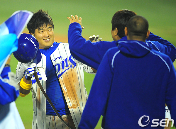 
	[����]������, '���ξ�! �� �ְ���!'
