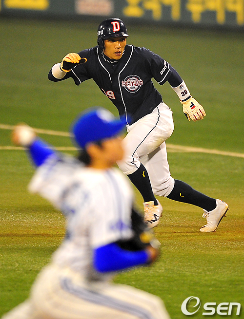 
	[����]������, '�۱�? ����?'
