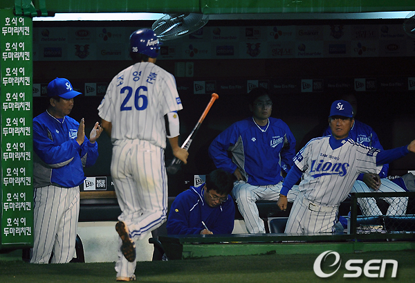 
	[����]�ڼ�ġ�� ������,'������ �� ���Ѿ���'
