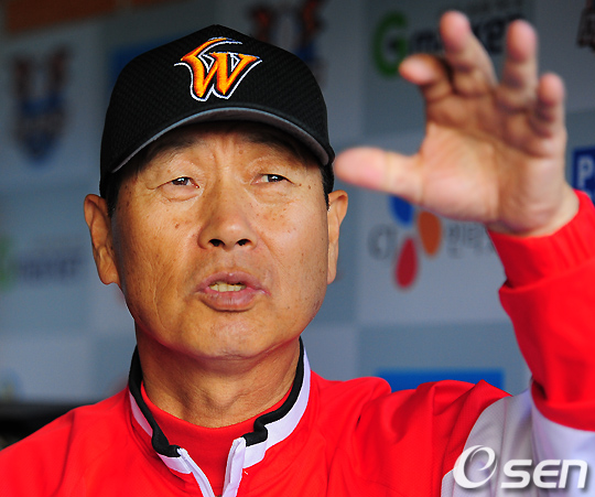 
	[����]�輺��,"��ȿ�� ���� �� �ƽ���"
