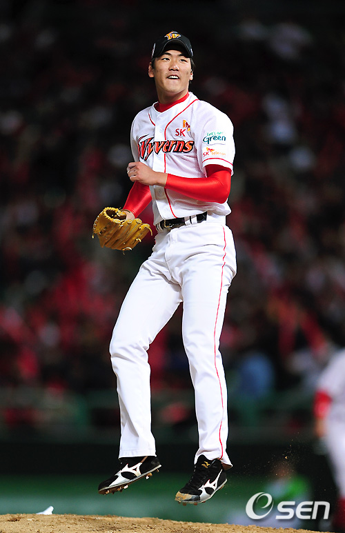 
	[����]�豤��,'6Ÿ�� ���ӻ����̾�!'
