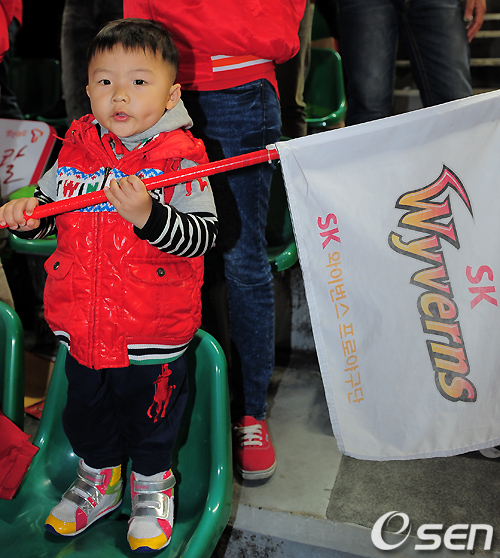 
	[����]���̵� �����ϴ� SK
