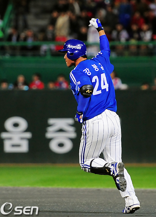 
	[����]������,'�߰� �ַ��� �۷�!'
