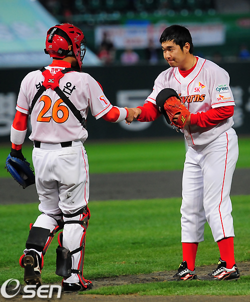 
	[����]�ڰ��-������,'KS 1���� ������ �¸�!'
