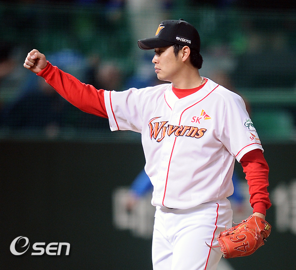 
	[����]������,'1���� �¸��� SK'
