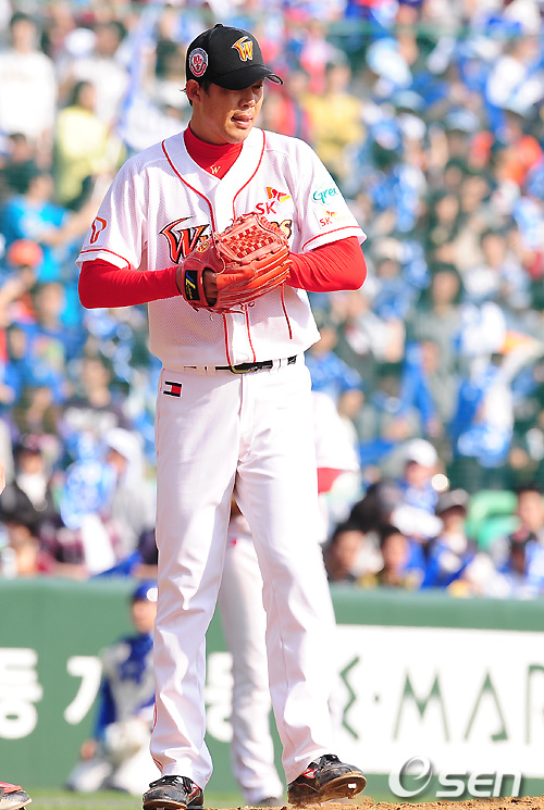 
	[����]�̽�ȣ,'���� �����ΰ�!'
