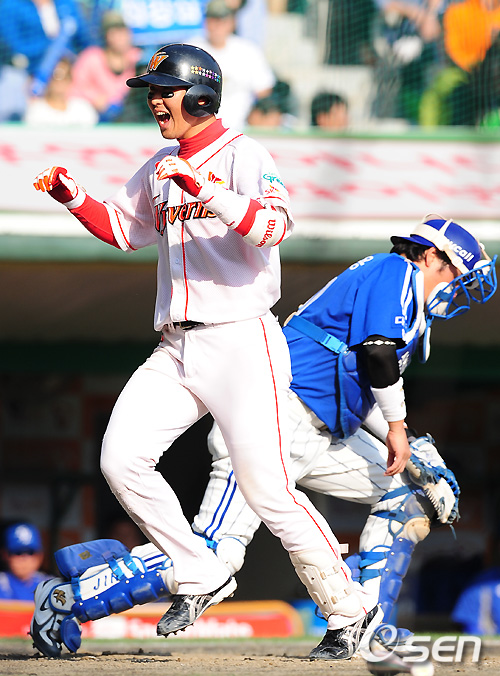 
	[����]����,'�����̿���!'
