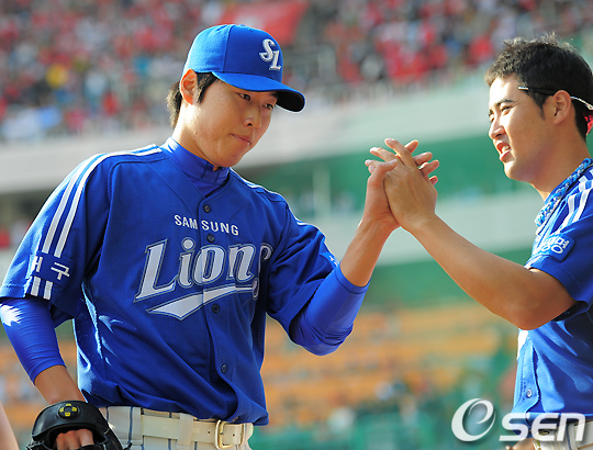 
	[����]������,'�� Ǯ���� �־�'
