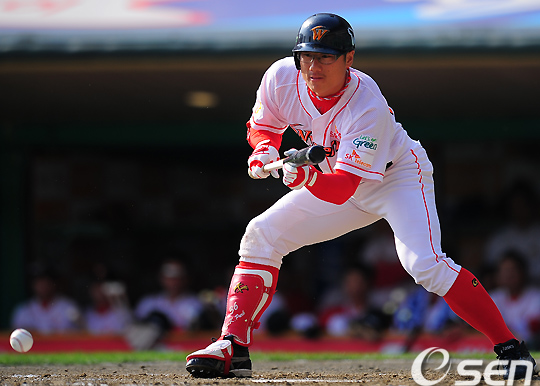 
	[����]������,'��! �ι� ���� ��Ʈ �Ŀ��̳�'
