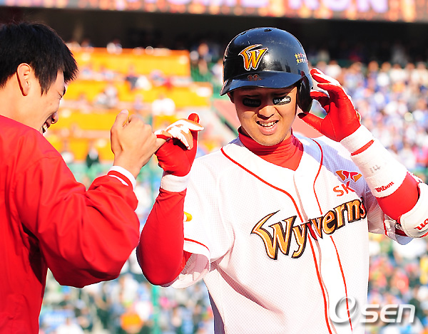 
	[����]�豤�� ����,'�츰 �����հ��� �ɰ� !'
