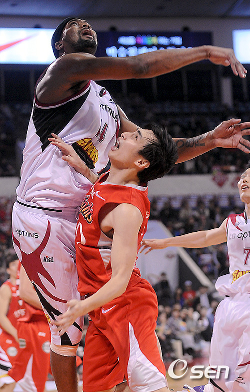 
	[����]������,'������ �̰� �ɸ���'
